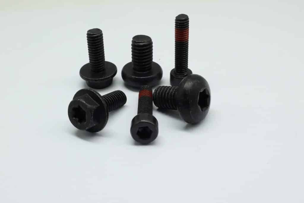 Automotive Fender Screw Fasteners: Precision Engineering for Body Panel Assembly