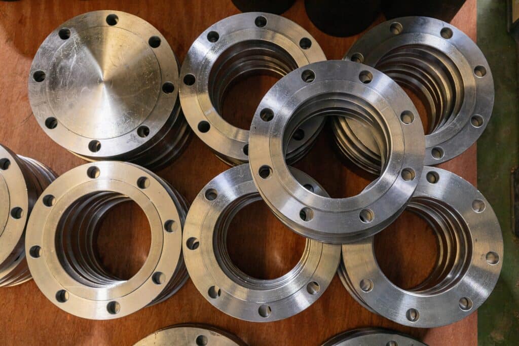 Stainless steel wheel hub flanges with hub-centric pilot bores and 5-bolt PCD patterns